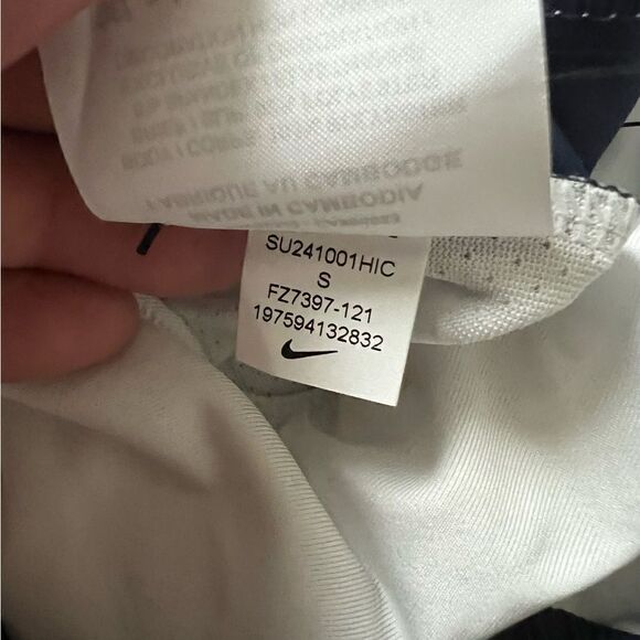 Nike Track Club Dri-FIT 5” Brief-Lined White Running Shorts - Picture 15 of 16